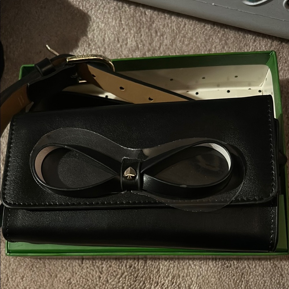 KATE SPADE BELT BAG NWT AND IN BOX $108 retail - Picture 2 of 7